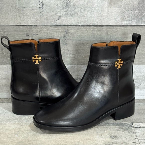 TORY BURCH Everly Flat Boots in Black Leather - Sz -  6 .US - Picture 1 of 10